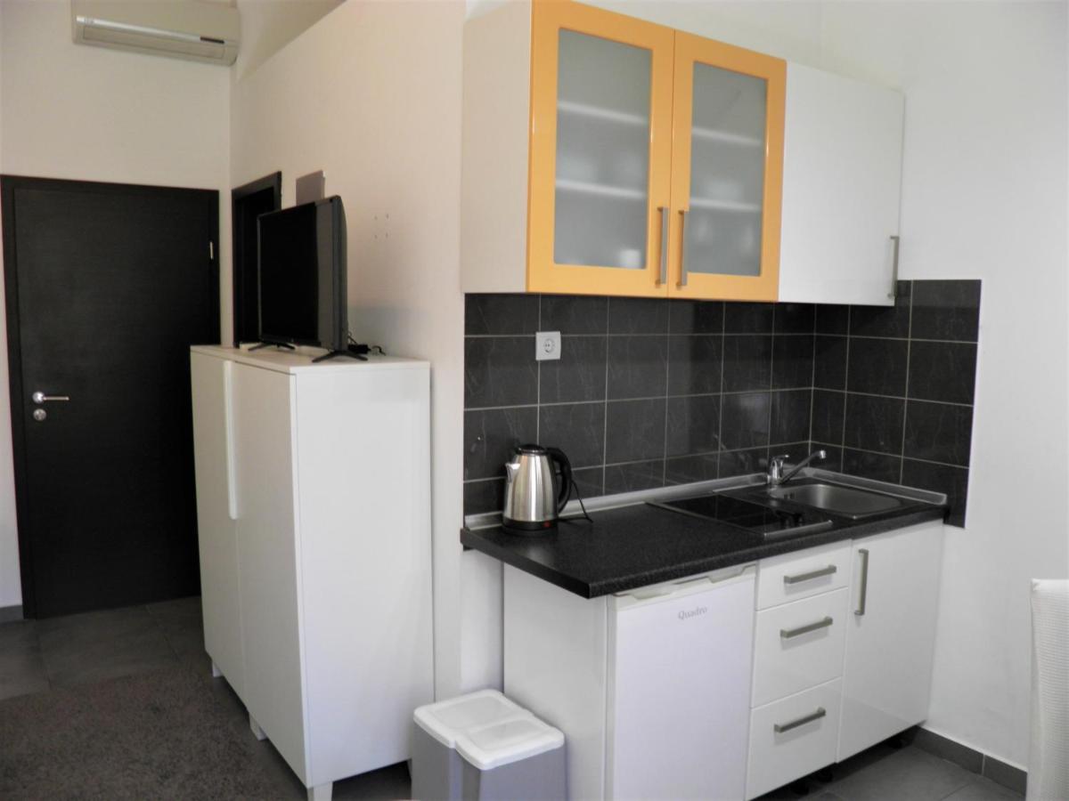 Beach City Pearls Apartments Сплит Экстерьер фото